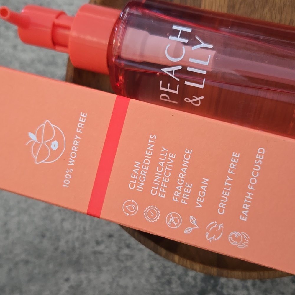 Peach and Lily Ginger Melt Oil Cleanser